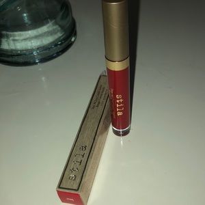 Stila Liquid Lipstick color Beso